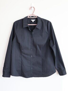 Black Fitted Ladies Button Down Shirt - Size XL - Reitmans R Essentials